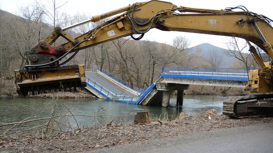 Most nad Hornádom medzi Kysakom a Veľkou...