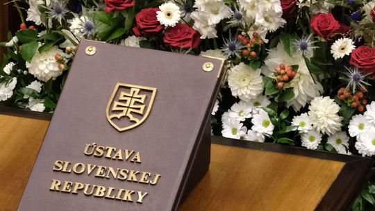 Ústava nemôže byť podľa prezidenta len textom, musí žiť v každodennej realite