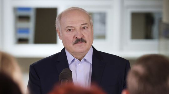Nemeckí právnici podali trestné oznámenie na Lukašenka pre násilie po vlaňajších prezidentských voľbách