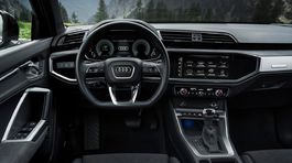Audi Q3 45 TFSIe - 2021