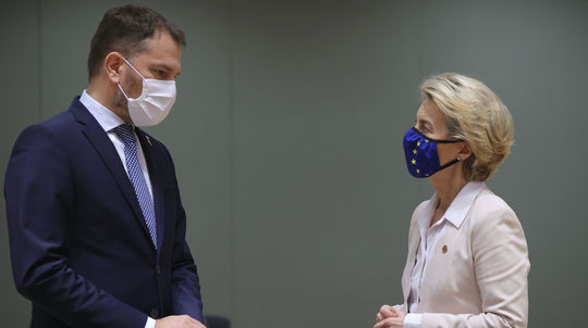 Šéfka Európskej komisie Ursula von der Leyenová...