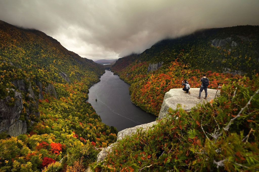 Adirondack, stromy, jeseň, vyhliadka, turisti, fotografovanie, výlet, výhľad,