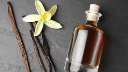 Klinčeky, vanilka či rum s kakaom? Parfumy pod stromček môžu voňať aj takto...