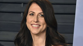 Bezosova ex sa znova vydala! Tipnite si, kde si našla 50-ročná miliardárka manžela