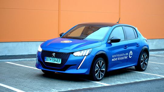 Peugeot e-208 (2020)