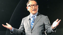 Akio Toyoda: Politici elektromobilom nerozumejú, tvrdí šéf Toyoty