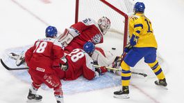 Česi viedli, no prišiel uragán Švédov. Kanada sa naladila na Slovákov 16 gólmi!