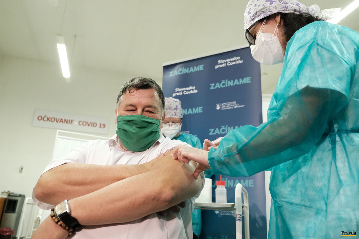 vakcína, Nitra, Vladimír Krčméry