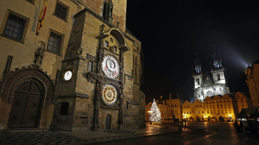 Czech Republic, astronomical clock, the old town square