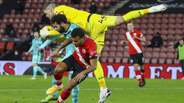 Svetlo na konci tunela? V Premier League zvažujú návrat divákov