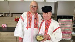 Zdravý zelerový šalát s jablkami