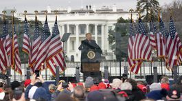 Expert: Trumpa by mali odvolať