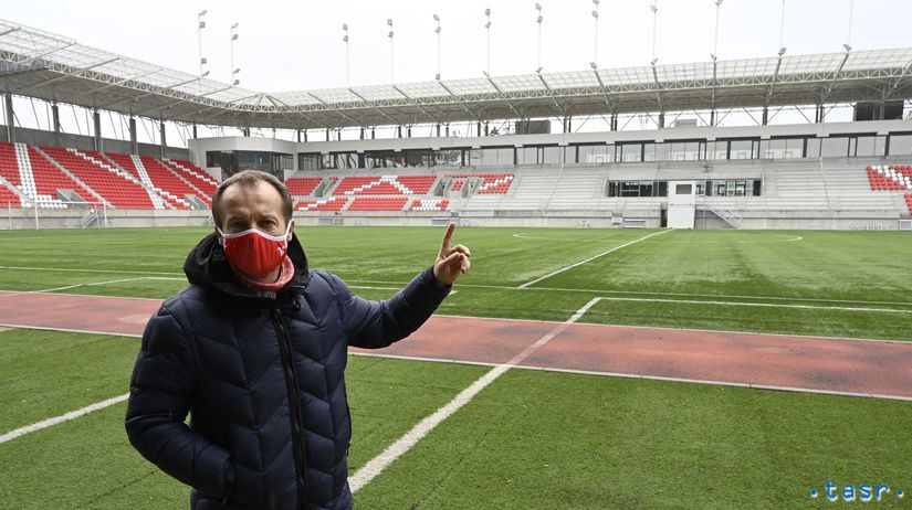 Generálny manažér futbalového klubu AS Trenčín...