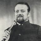 Spevák Zdeno Sychra.