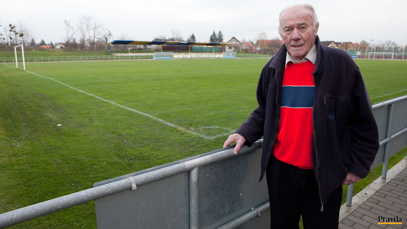 Najvyššie v ankete z futbalistov skončil Ján...