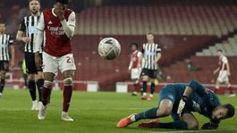 Dúbravka sa vrátil a odolával veľkoklubu. Newcastle však končí