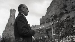 Prídu bývalí eštebáci o výsluhové dôchodky?