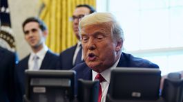 Obchodná vojna Trumpa s Čínou má dôsledky. USA pripravila o státisíce pracovných miest