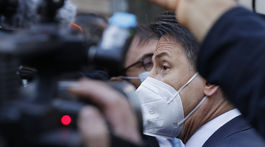  Vláda do šrotu? Talianov trápi nielen vírus