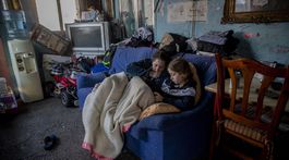 Tisíce neprávom obvinených rodičov. Pre škandál s prídavkami na deti hrozí pád holandskej vlády