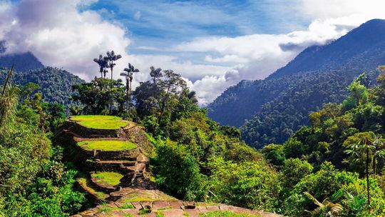 Panoramatický pohľad na terasy Ciudad Perdida v...