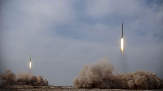 Irán otestoval balistické rakety