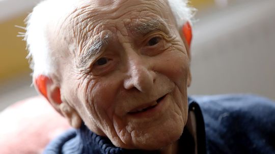 Zomrel 101-ročný hrdina druhej svetovej vojny Bernard Papánek