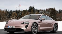 Porsche Taycan - 2021