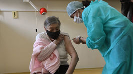 Pribudlo takmer dvesto obetí. Zaočkovať sa môžu už aj Slováci nad 75 rokov