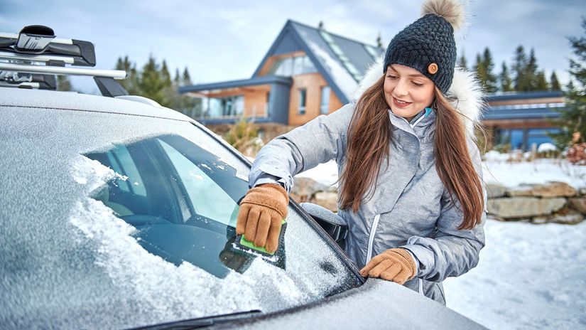 Tu je 10 rád ako sa rýchlo zbaviť námrazy. A pozor! Pokuta je až 40 eur - Poradňa - Auto - Pravda