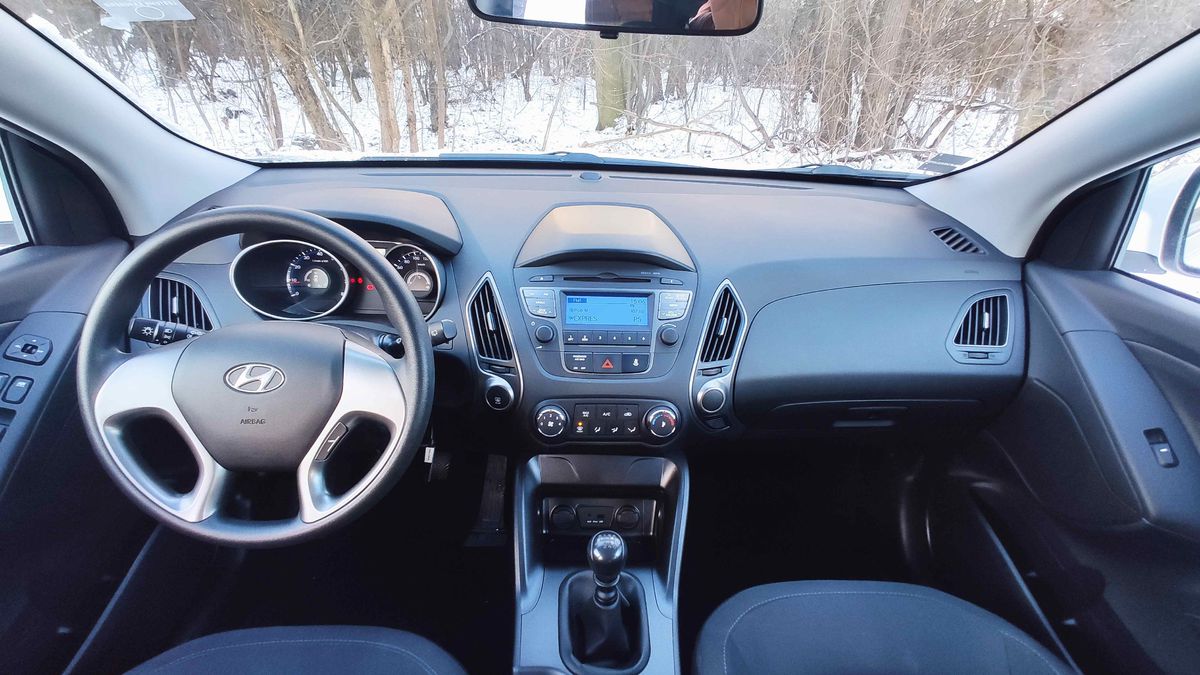 Hyundai ix35 ponúka priestranný interiér.