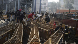 Indickí farmári v hlavnom meste Naí Dillí...