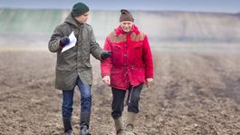 Zmluva o nájme pozemku musí chrániť nielen vlastníka pôdy