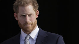 Radšej seriál Koruna ako výmysly v bulvári, vyhlásil princ Harry o televíznom hite