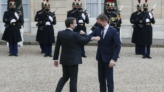 Emmanuel Macron a Igor Matovič, Paríž 3. 2. 2021