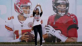 Kto z koho. Chárov kamarát čelí supertalentu