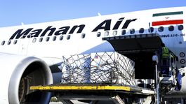 Zásielka ruskej vakcíny Sputnik V proti...