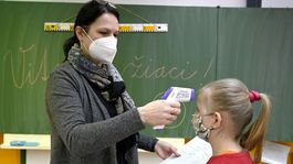 Obavy z ochorenia neobstoja. Ak je škola otvorená, rodič o ošetrovné príde