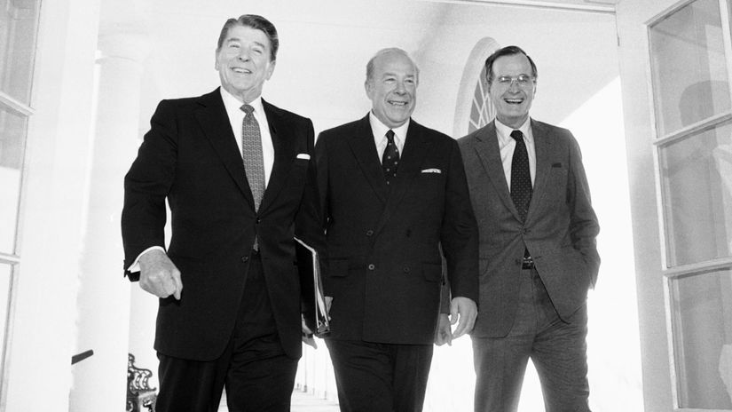 George Shultz, George Bush, Ronald Reagan, USA,...