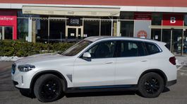 BMW iX3 Impressive (2021)