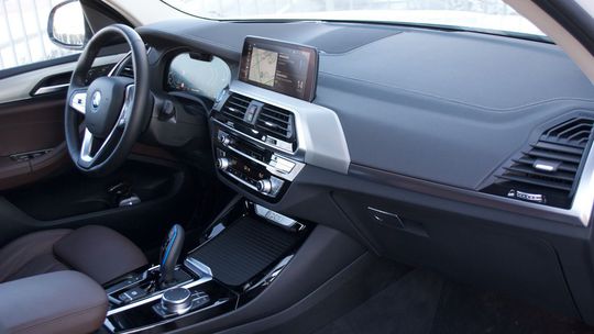 BMW iX3 Impressive (2021)