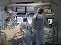 lekár doktor JIS nemocnica koronavírus lôžko