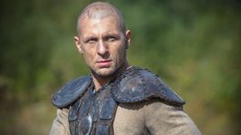 Po poslednej klapke museli Loja obložiť igelitom! Aj takto nakrúcal Slovanov