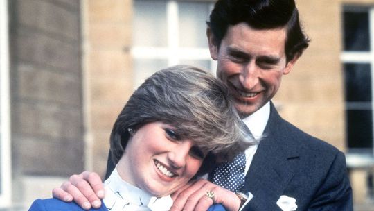 24. februára 1981 oznámili princ Charles a...