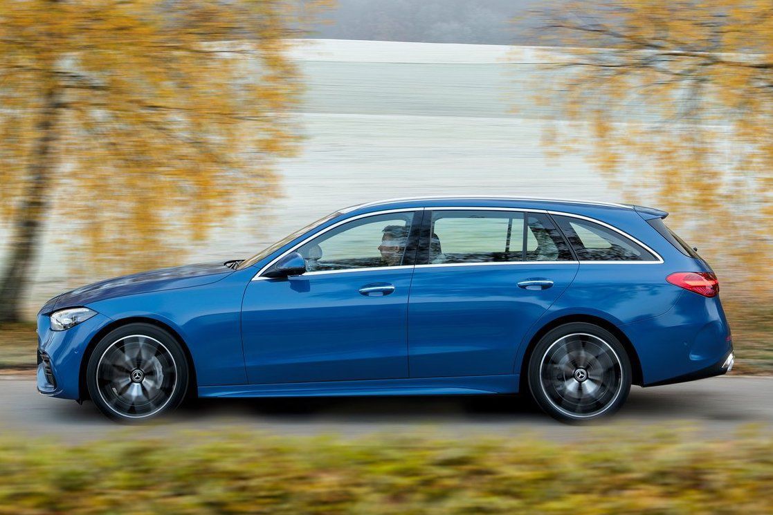 Sedan aj kombi podrástli. Do dĺžky pribudlo 65...