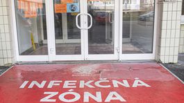 Pribudli tisíce infikovaných, hospitalizácie opäť poklesli