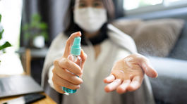 Koronavírus? Dostať ho z rúk je jednoduché! Ale...