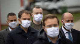 Vláda tají, čo zatrhne. V hre je dvadsiatka opatrení, armáda čaká na rozkaz