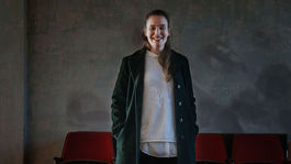 Miluje desivú pravdu o živote, preto o nej píše