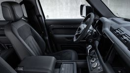 Land Rover Defender V8 - 2021